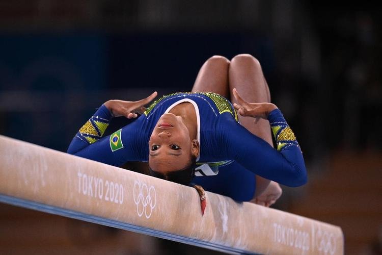 Fotos da apresentação da brasileira Rebeca Andrade na ginástica artística dos Jogos Olímpicos de Tóquio