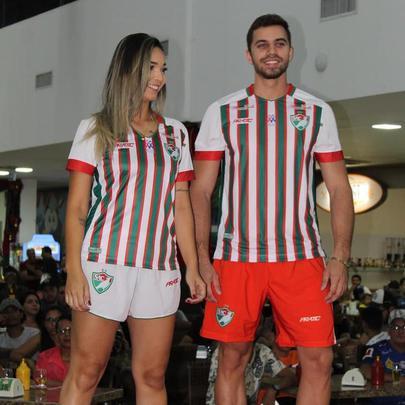 Segundo uniforme da equipe do Salgueiro, que estará na disputa pelo Pernambucano 2020