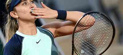 Quarta no ranking, Paula Badosa vence primeira partida em Roland Garros