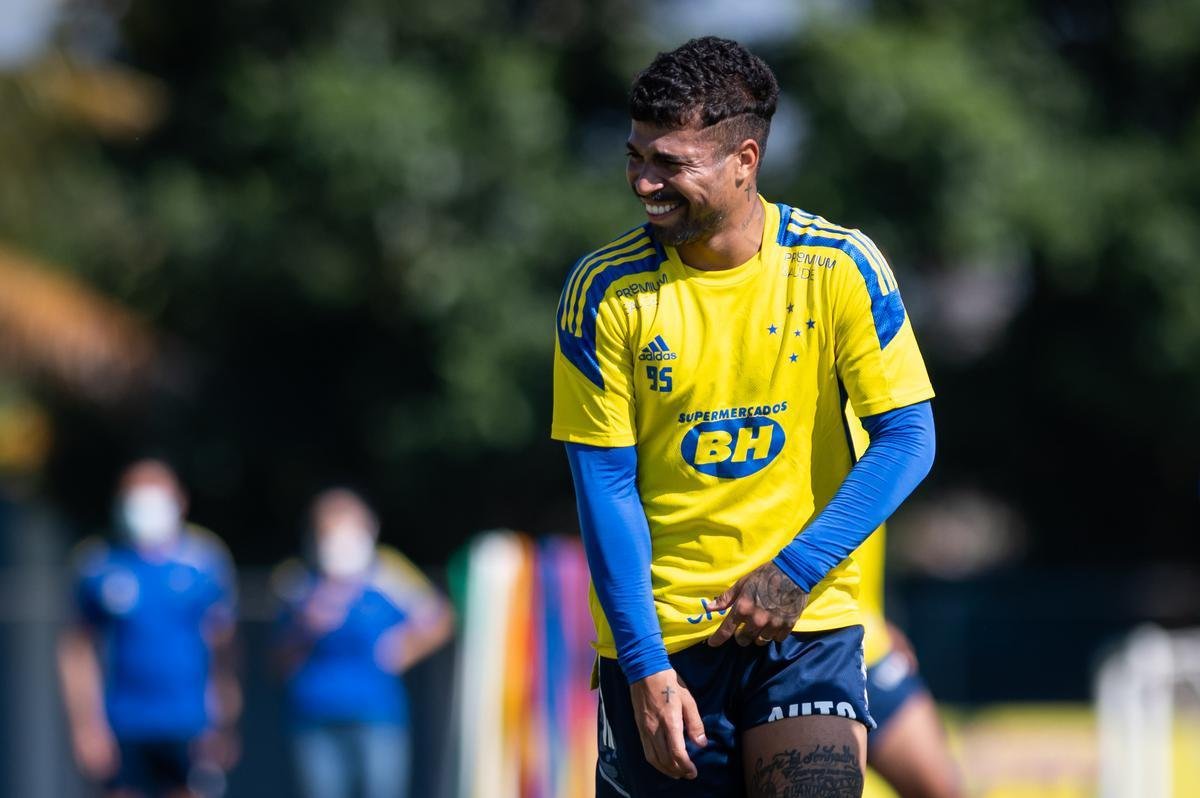 Cruzeiro precisa vencer o Amrica por dois gols de diferena para ir  final do Mineiro 