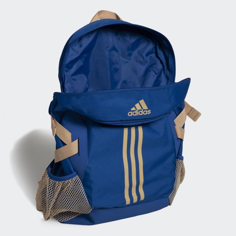 Modelo de mochila que integra a nova coleo do Cruzeiro