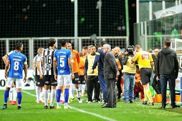 Atltico e Cruzeiro se enfrentaram em jogo do Brasileiro