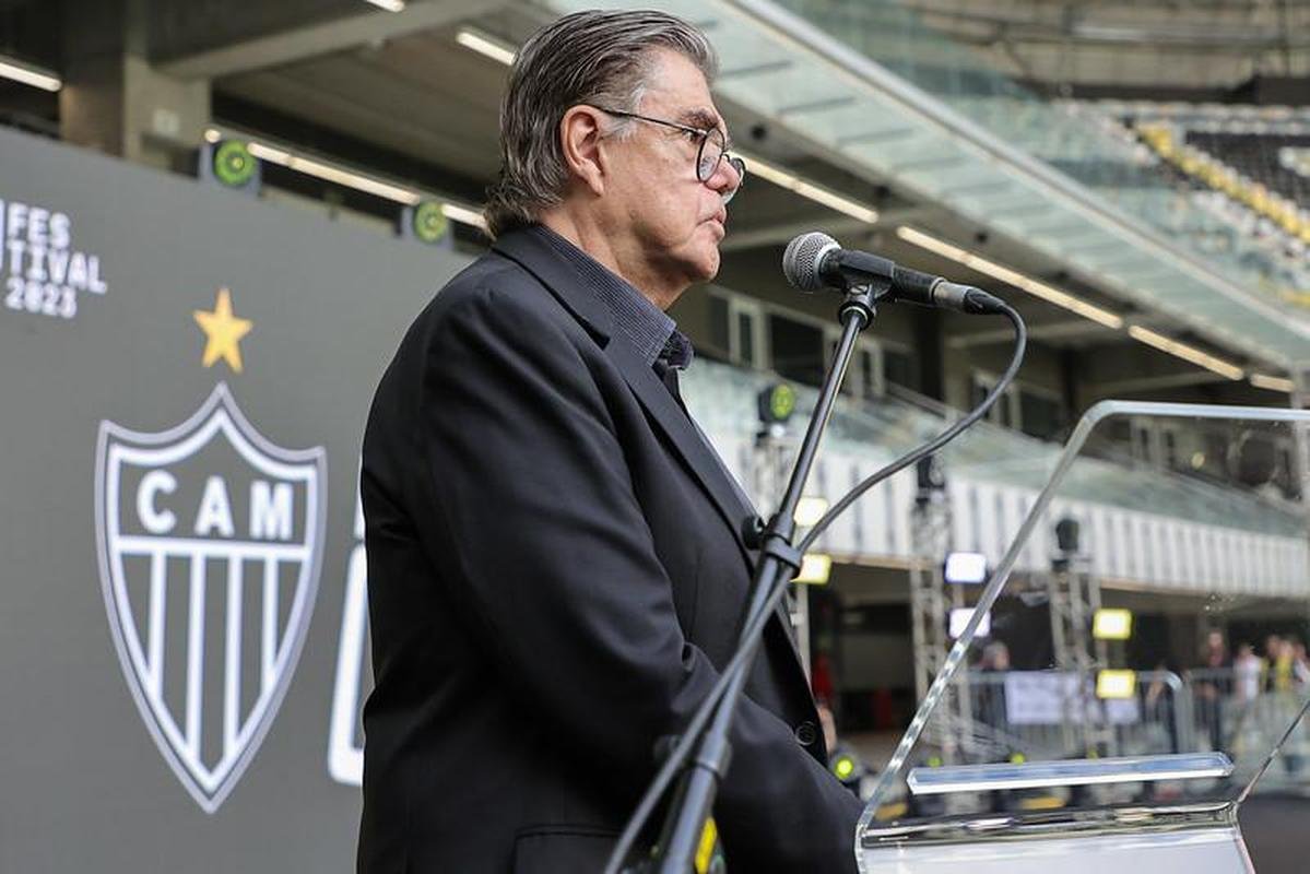 Fotos de autoridades, dirigentes e polticos na inaugurao da Arena MRV