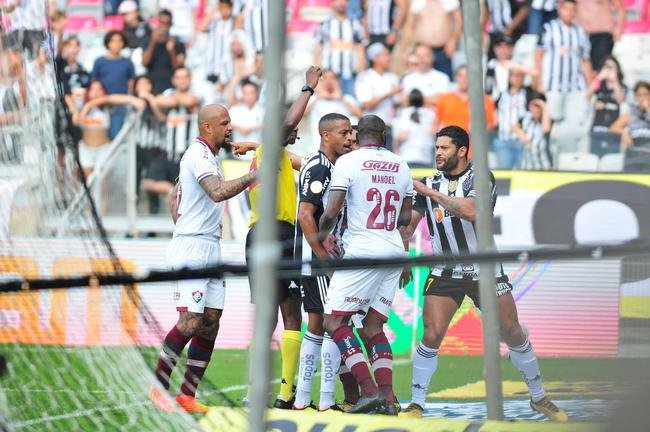 Fotos do jogo entre Atltico e Fluminense, no Mineiro, em Belo Horizonte, pela 29 rodada do Campeonato Brasileiro