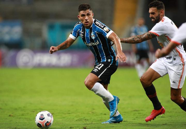 César Pinares, do Grêmio (Chile)
