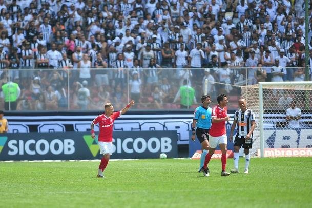 Galo e Colorado jogaram neste domingo, no Horto