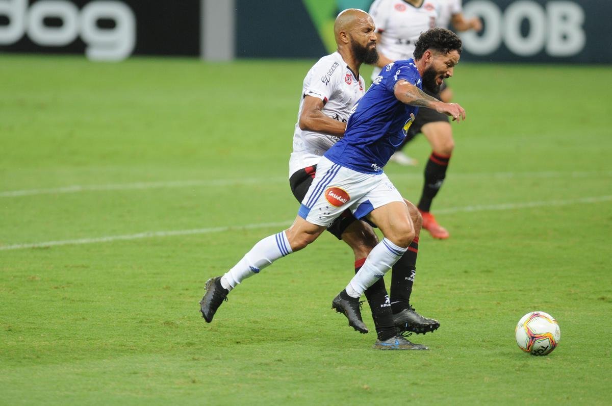 Fotos do jogo entre Cruzeiro e Brasil de Pelotas-RS, no Mineiro, em Belo Horizonte, pela 26 rodada da Srie B do Campeonato Brasileiro (5/12/2020)