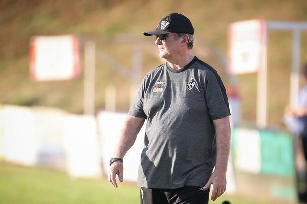 Fotos do duelo entre Patrocinense e Atlético, em Patrocínio, pela nona rodada do Mineiro. Galo venceu a partida por 1 a 0, com gol de Alerrandro, aos 45 minutos do segundo tempo