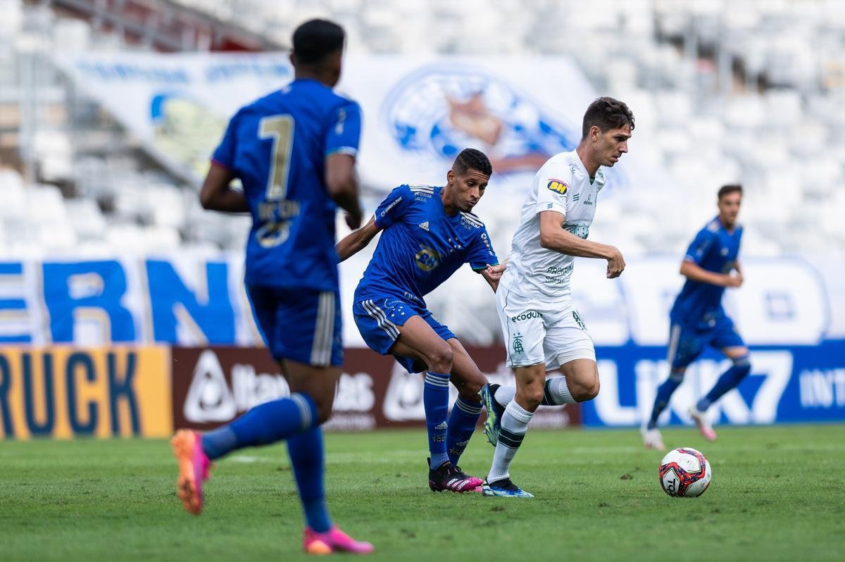 Adriano (volante) - 7.0