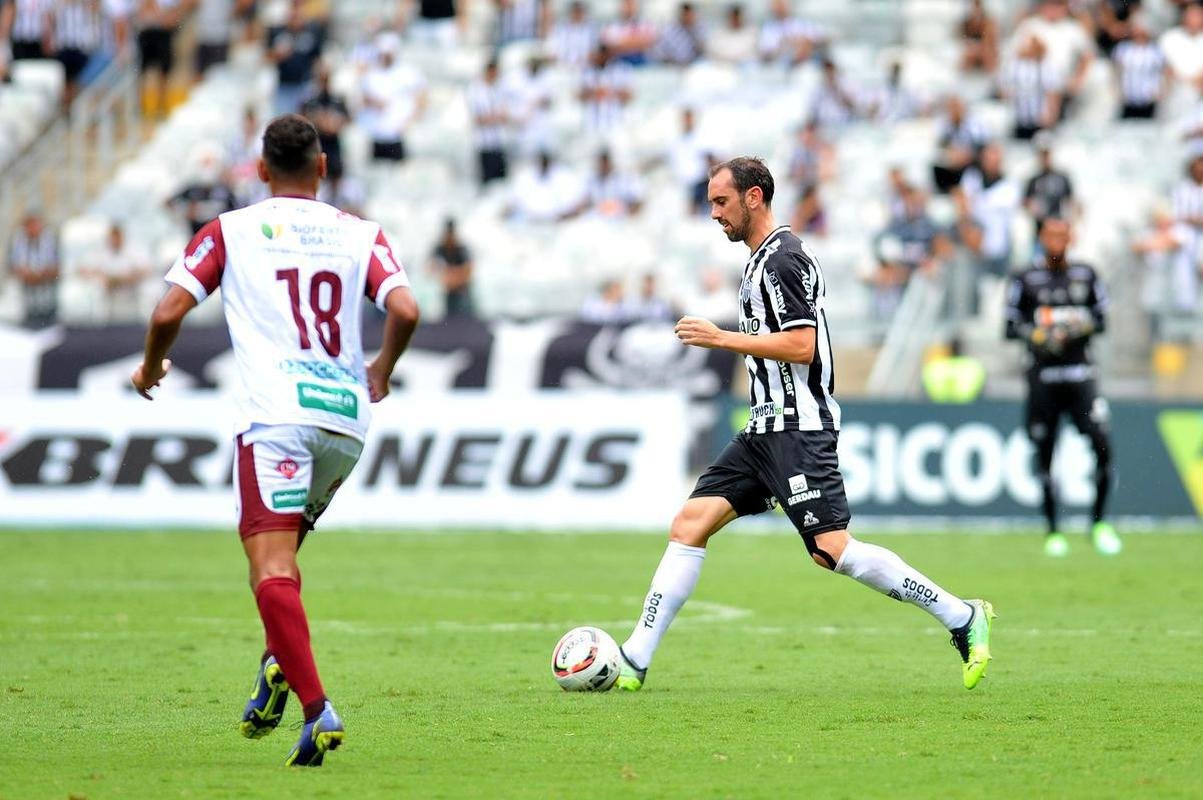 Fotos do jogo entre Atltico e Patrocinense, pelo Campeonato Mineiro