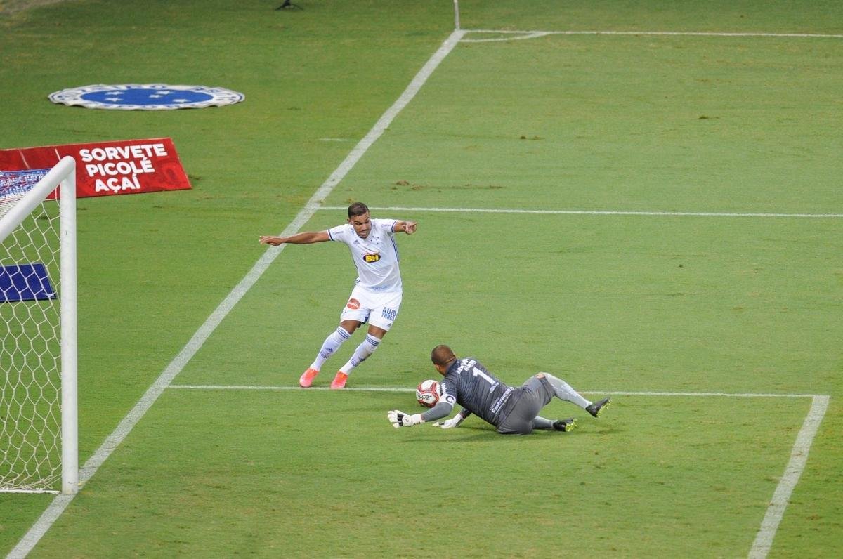 Imagens de Cruzeiro x Caldense, no Mineiro, pela segunda rodada do Campeonato Mineiro