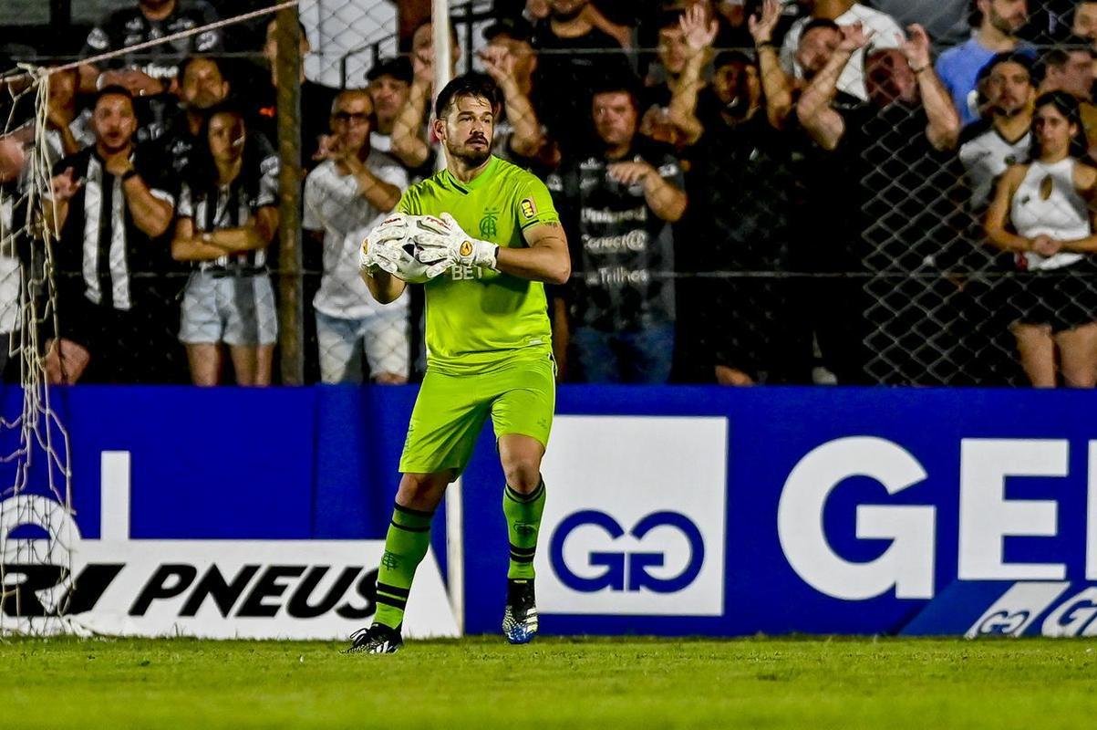 Jogo entre Athletic e Amrica, nesta tera-feira (7/2), pela 4 rodada do Campeonato Mineiro, no Estdio Joaquim Portugal, em So Joo del-Rei