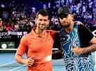 'Emocionado', Djokovic reencontra pblico em Melbourne em jogo exibio 