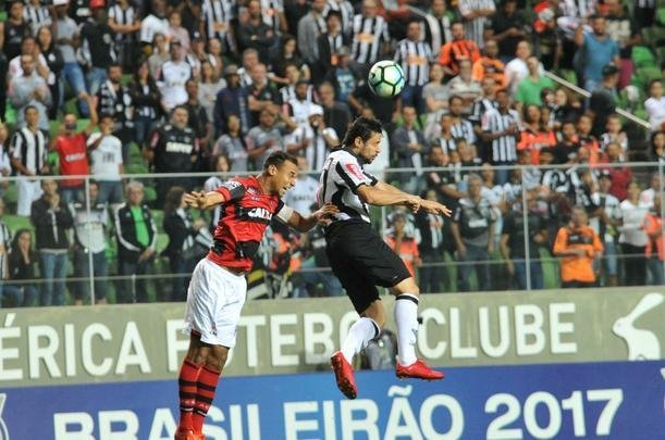 Galo recebeu o Atltico Goianiense, no Independncia, pela 33 rodada do Campeonato Brasileiro