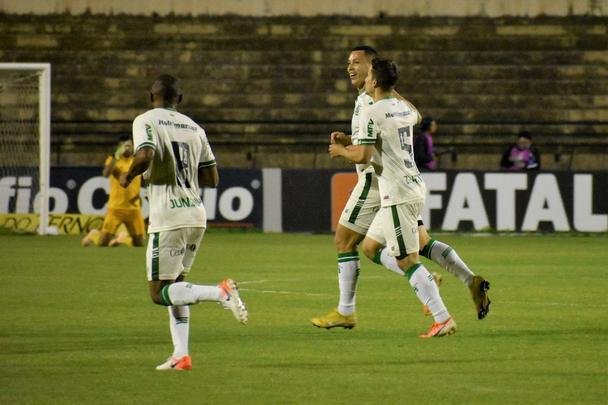 So Bento e Amrica duelam pela 19 rodada da Srie B