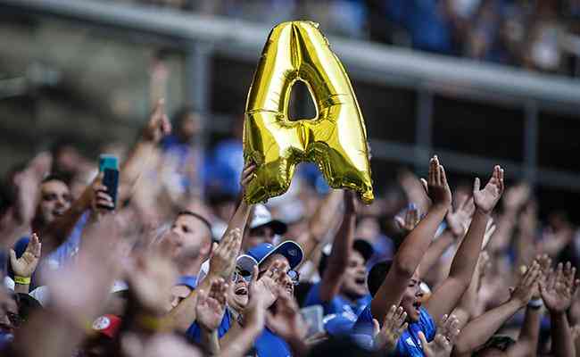 Cruzeiro est perto de confirmar acesso matemtico para a Srie A do Campeonato Brasileiro