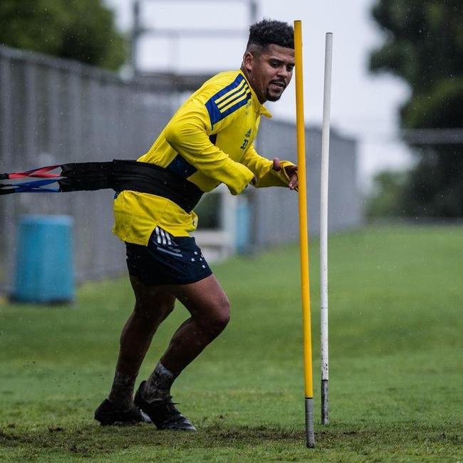 Fotos do treino do Cruzeiro nesta quinta-feira (11/11)