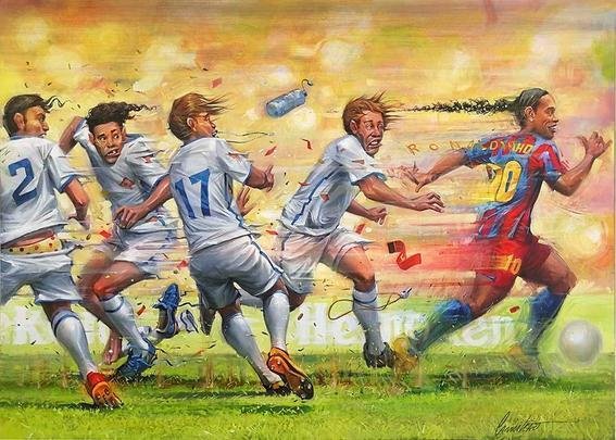 Imagens de exposição em homenagem ao craque Ronaldinho Gaúcho