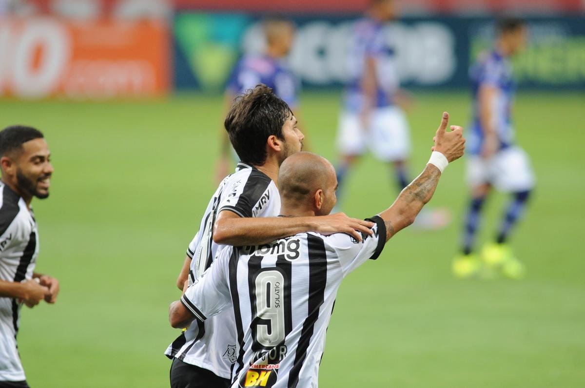 Galo venceu a URT na despedida do goleiro Victor