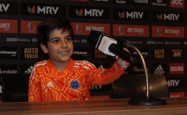 Crianas podem conhecer sala de imprensa no Gigante