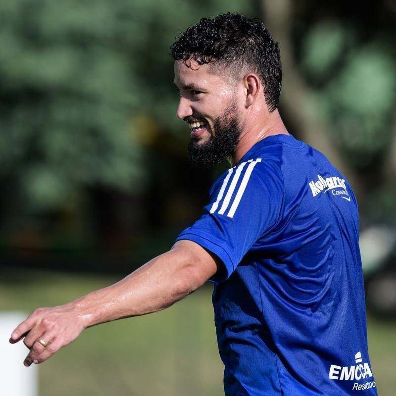 Em Atibaia, Cruzeiro iniciou preparao para o duelo diante da Ponte Preta