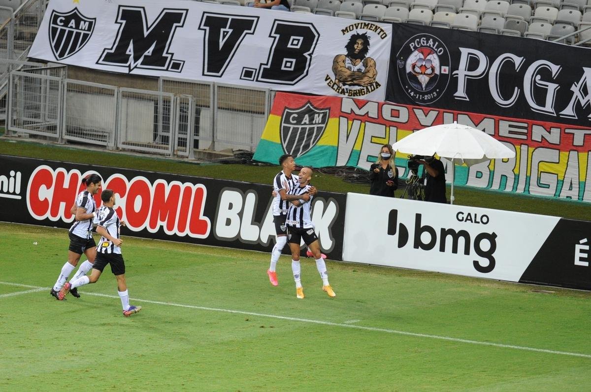 Tardelli fechou a vitria do Atltico sobre o Uberlndia por 4 a 0