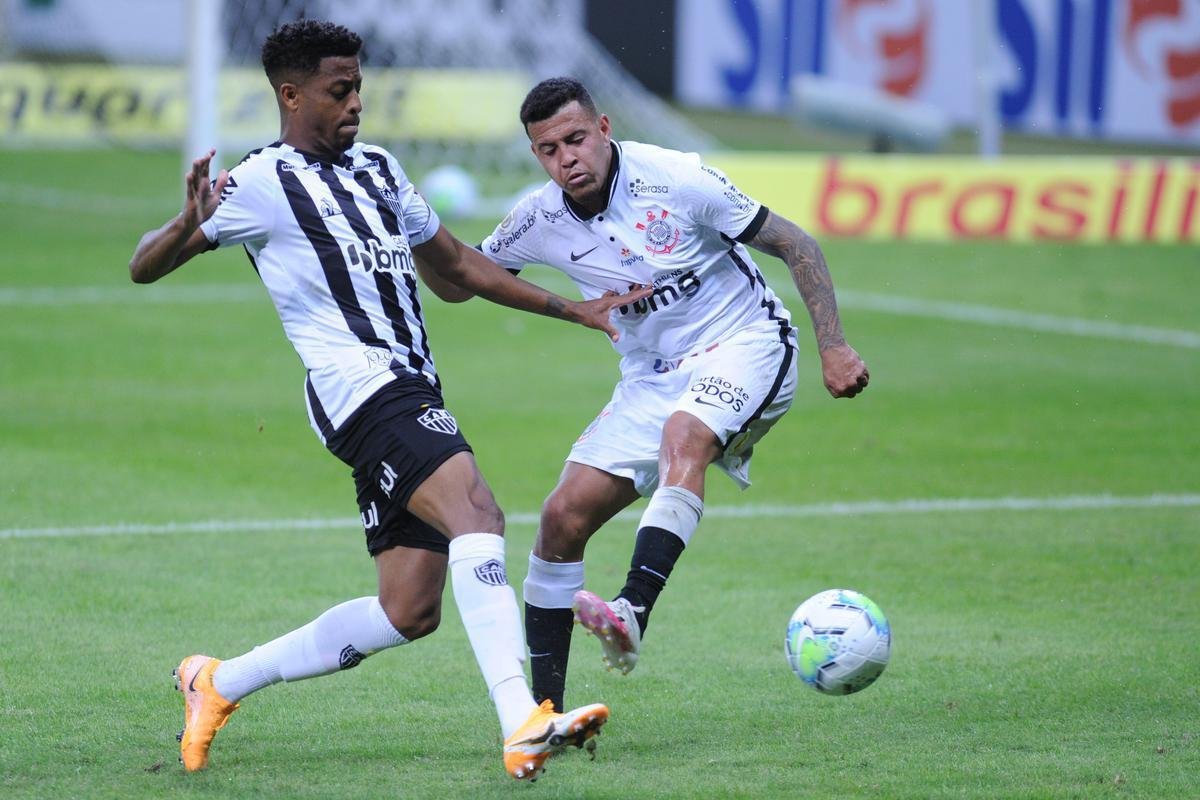 Galo virou na etapa final com gols de Hyoran (2) e Nathan: 3 a 2