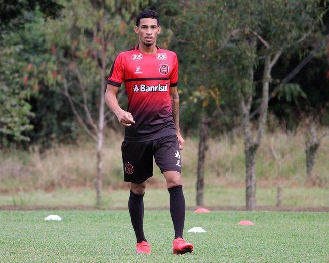 Fabrcio, atacante (Brasil de Pelotas)