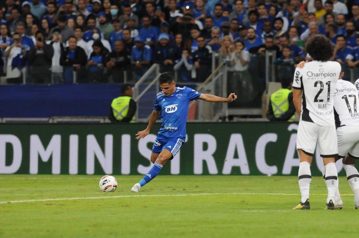 Fotos do jogo entre Cruzeiro e Sport, no Mineiro, em Belo Horizonte, pela 15 rodada da Srie B do Campeonato Brasileiro (28/6/2022)
