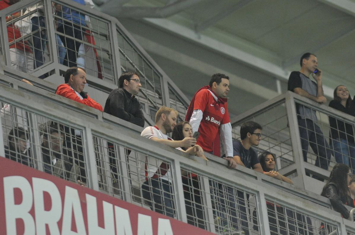 Torcedores do Amrica na partida contra o Internacional, no Independncia, pela 15 rodada do Brasileiro