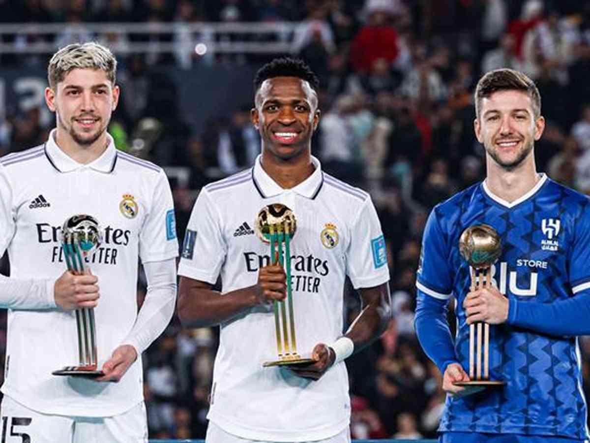 Bola de Ouro: Ancelotti abre o jogo sobre posição de Vinicius Jr