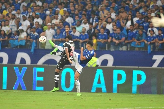 Cruzeiro x Vasco: veja fotos do jogo no Mineiro