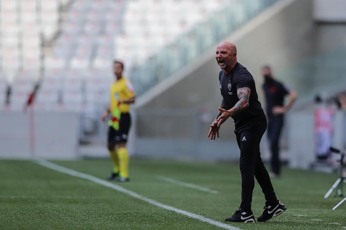 Athletico-PR 0 x 1 Atltico: veja fotos do jogo pela Srie A