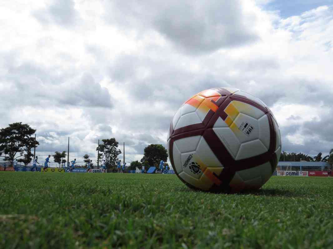 Fotos da reapresentao do Cruzeiro nesta segunda-feira (Matheus Adler/EM D.A Press)
