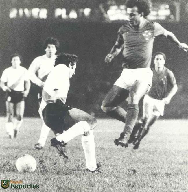 Cruzeiro derrotou River Plate por 4 a 1 no Mineiro em primeiro jogo da finalssima da Libertadores