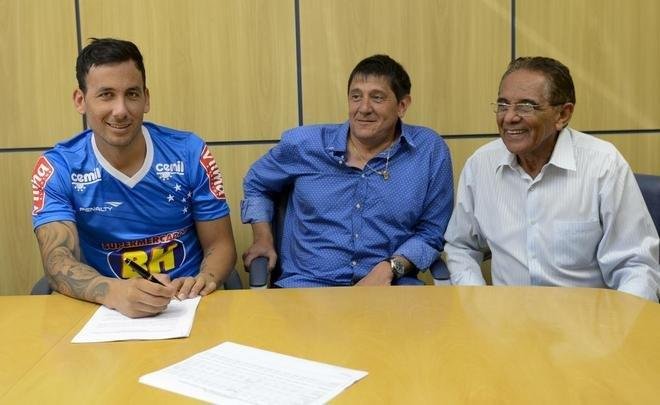 Cruzeiro se reapresentou nesta quarta-feira, na Toca da Raposa II, com novidades