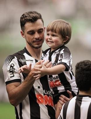 Veja fotos da goleada do Atlético por 5 a 0 sobre o Tupynambás