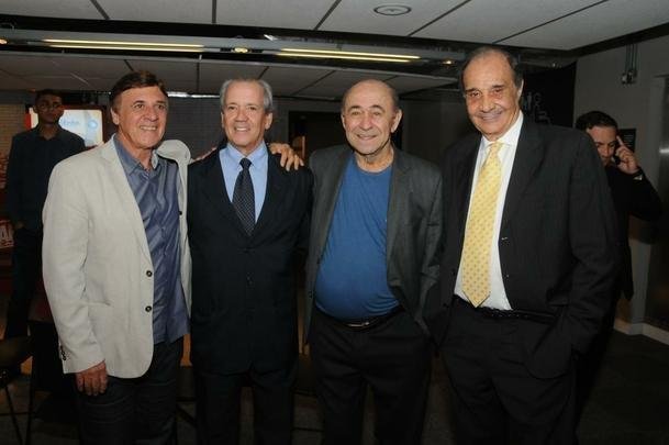 Personalidades na cerimnia do 16 Trofu Tel Santana