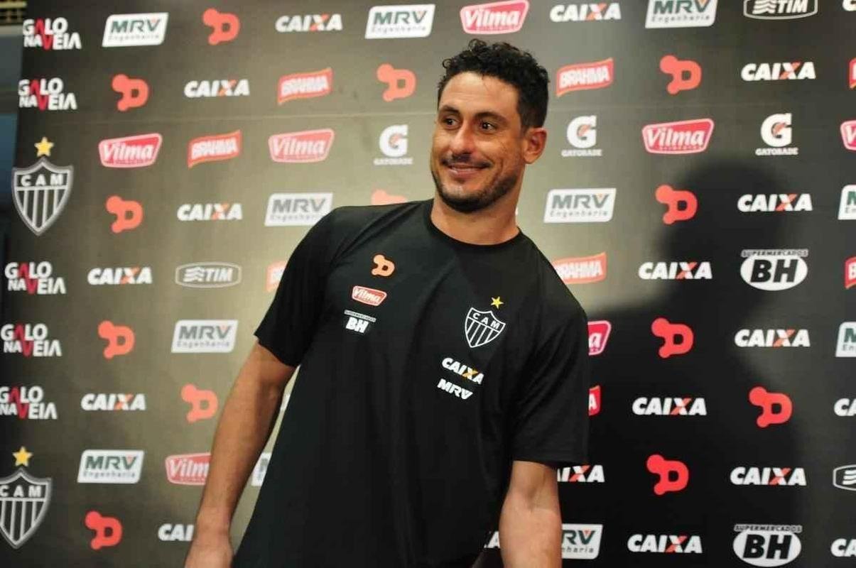 Lauro - 2016: foi contratado aps as leses de Victor e Giovanni. Chegou, mas no conseguiu a titularidade - o escolhido foi o jovem Uilson. Deixou o Galo sem entrar em campo.