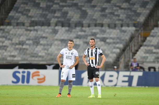 Atltico e Botafogo se enfrentaram no Mineiro, pela 37 rodada do Brasileiro