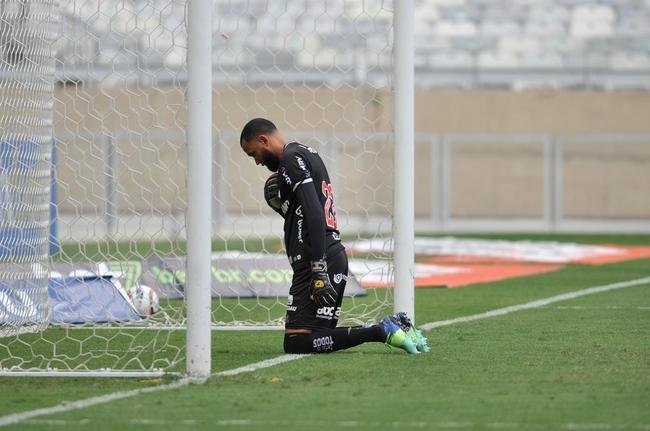 Fotos do jogo de ida da semifinal do Campeonato Mineiro, entre Caldense e Atltico, no Mineiro, em Belo Horizonte