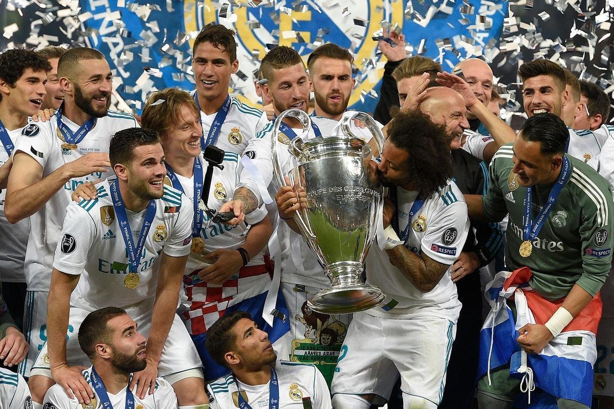Festa do Real Madrid com a conquista da 13 Liga dos Campees, a terceira de forma seguida