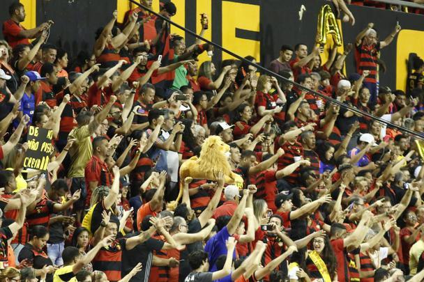 Foi sofrido, foi suado, mas o Sport voltou  Srie A. Depois de sair perdendo a partida diante da Ponte Preta, o Leo virou o jogo com dois gols de Guilherme, artilheiro da Segunda Diviso, com 17 gols e sacramentou o acesso na ltima partida em seu reduto no ano