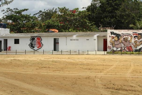 CT Ninho das Cobras j opera com um campo, o segundo segundo teve a drenagem finalizada e segue para os prximos passos da obra