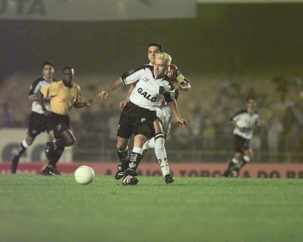 No jogo de ida, no Maracan, Atltico e Fluminense empataram por 3 a 3