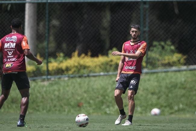 Atl�tico segue prepara��o para o cl�ssico; veja fotos