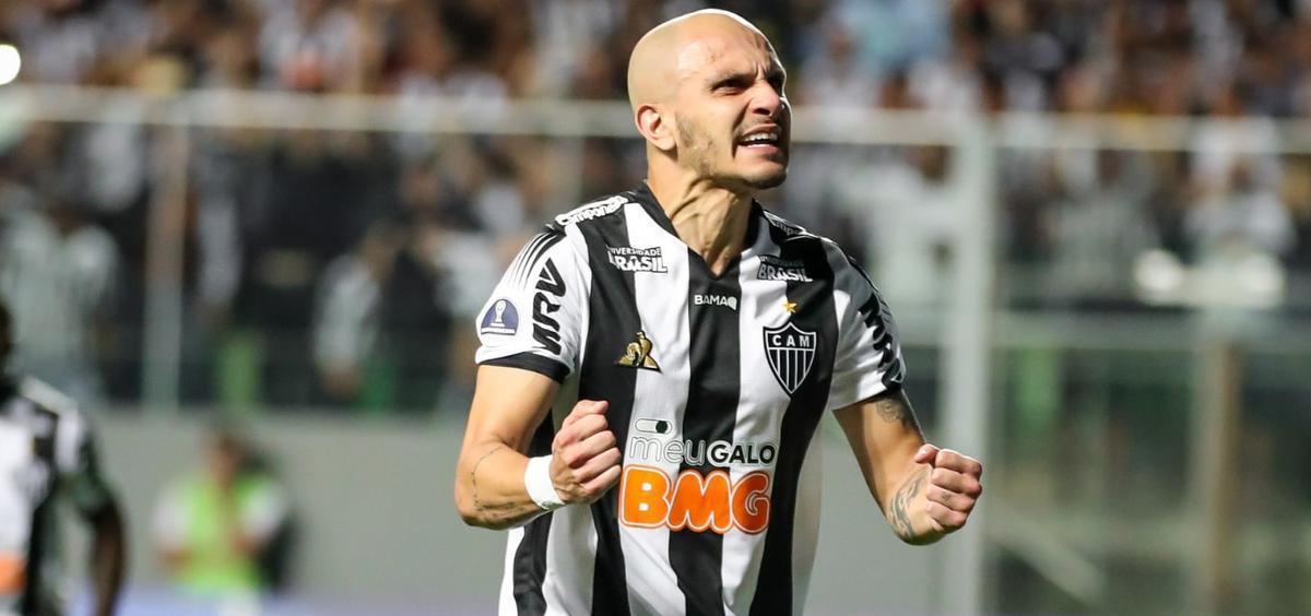 Fábio Santos - O lateral-esquerdo tinha contrato com o Atlético até o fim do ano. Sem espaço, chegou a um acordo para rescindir o vínculo e voltar ao Corinthians. Foram quatro jogos e um gol marcado até o momento.