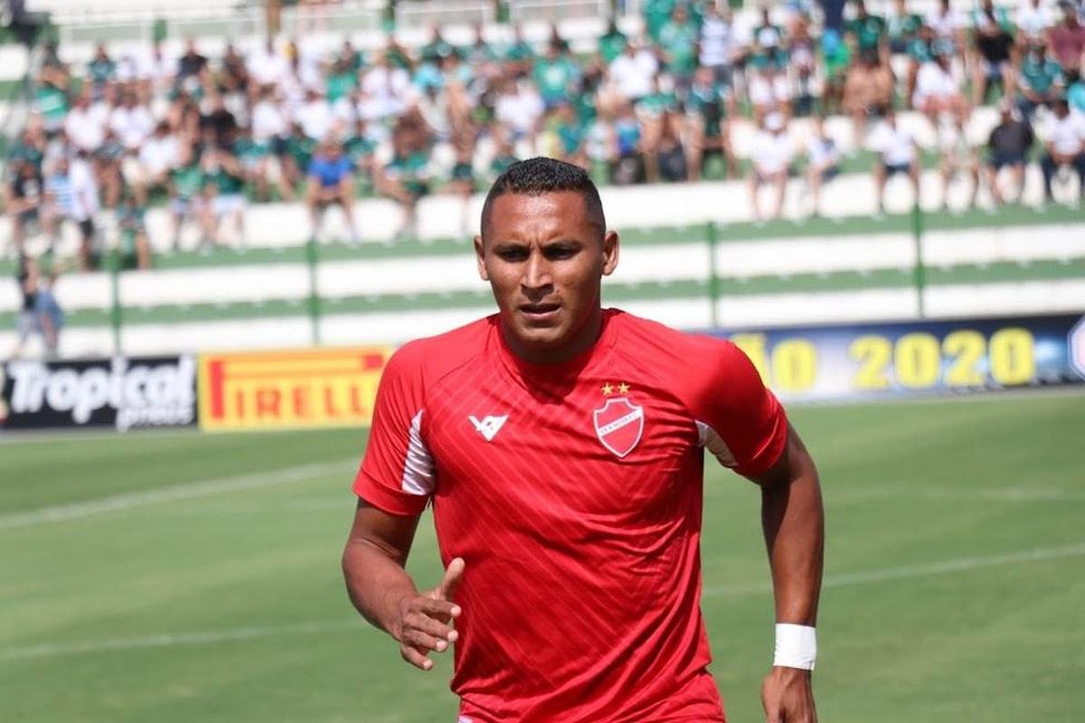  Pedro Bambu (volante)