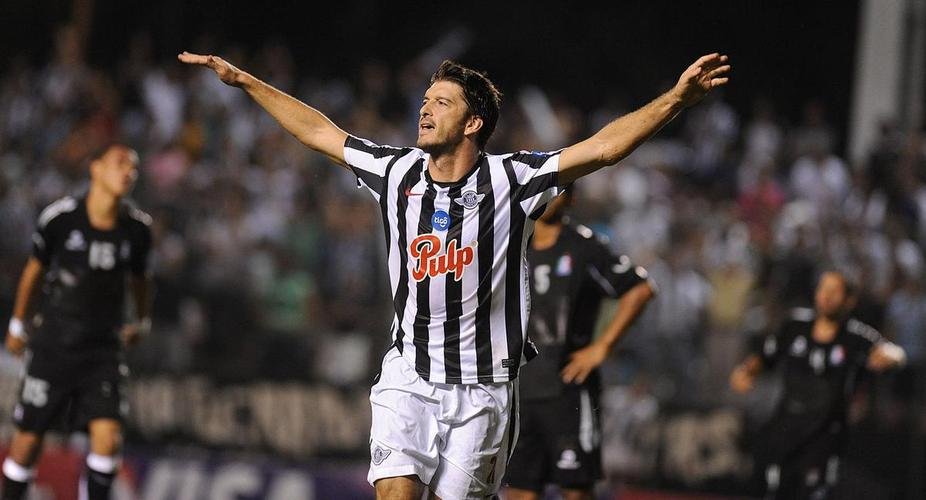 Oitavas de final de 2010: Once Caldas-COL 0 x 0 Libertad-PAR (Libertad se classificou em casa com vitria por 2 a 1).