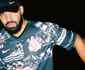 Drake diz que quase 'comeou guerra' por usar camisa do Corinthians em bar